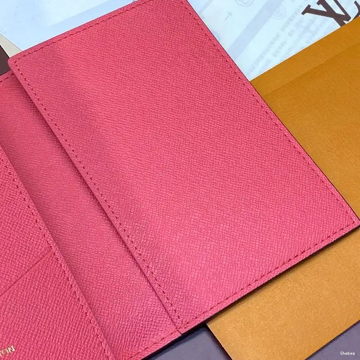 2311YA0042 LV Bags 0708